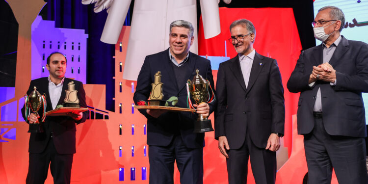 پنجمین کنگره شهدای داروسازی و سلامت