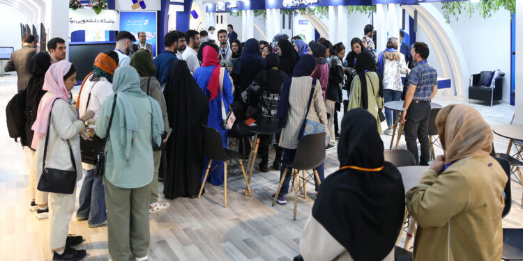 گروه دارویی برکت در کنگره ایران بایو